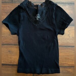 Rue21 Black Ribbed V-Neck Lace Trim Camisole